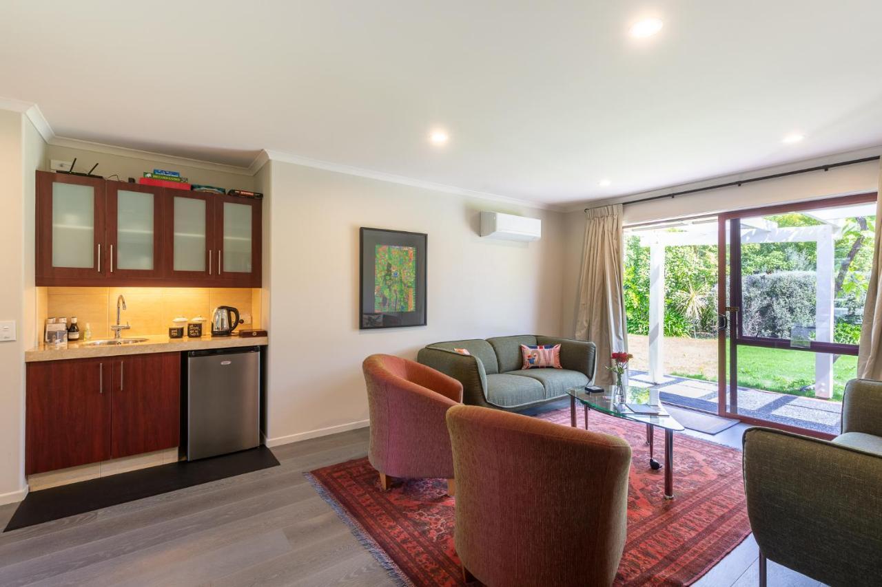 Accent House Luxury Boutique Bed & Breakfast Mapua Exterior photo